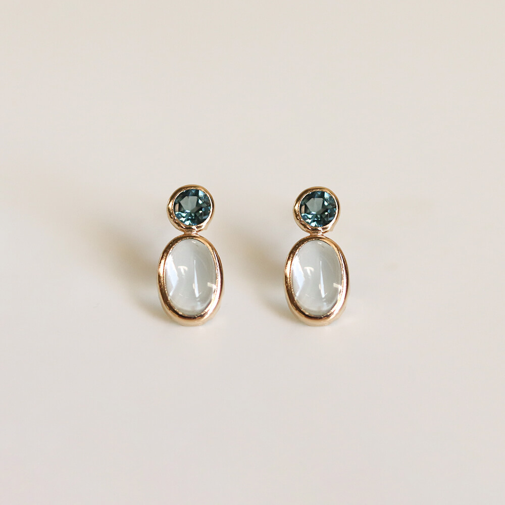 ロンドンブルートパーズ / スカイブルートパーズ  ピアス | K10YG  〈Web限定〉