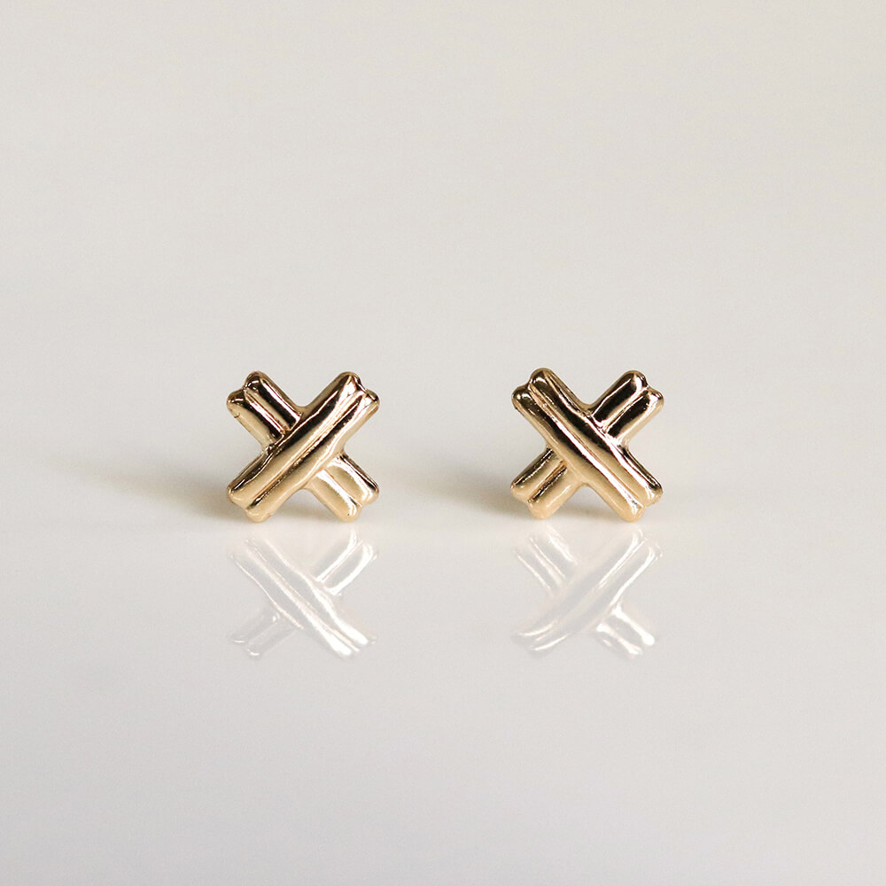 ゴールド クロス  ピアス | K10YG  〈Web限定〉