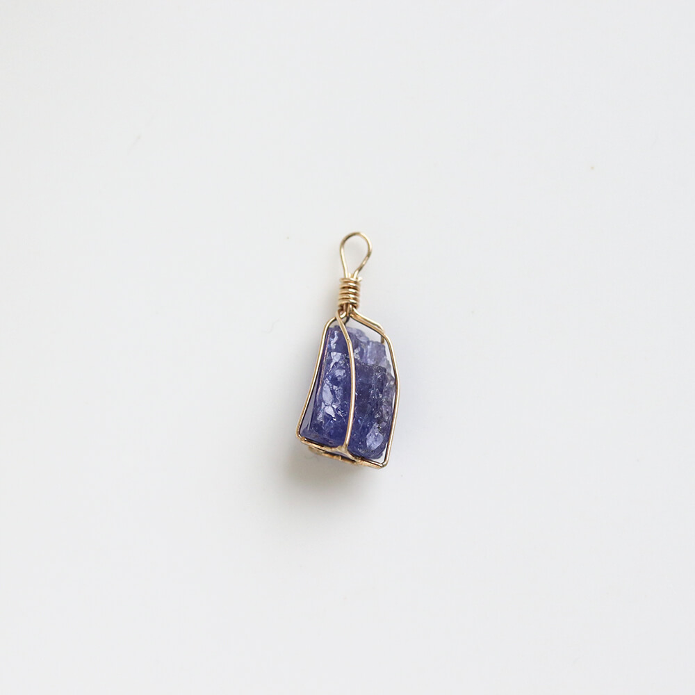 タンザナイト チャーム | K10YG〈Web限定〉