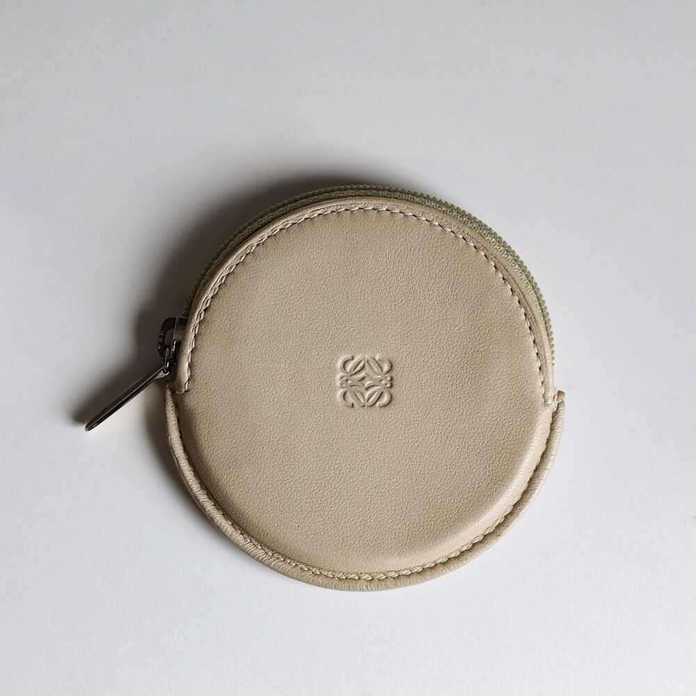 LOEWE〈ヴィンテージポーチ〉