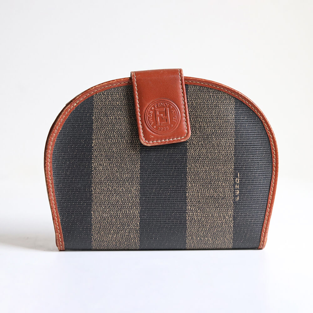 FENDI〈ヴィンテージウォレット〉