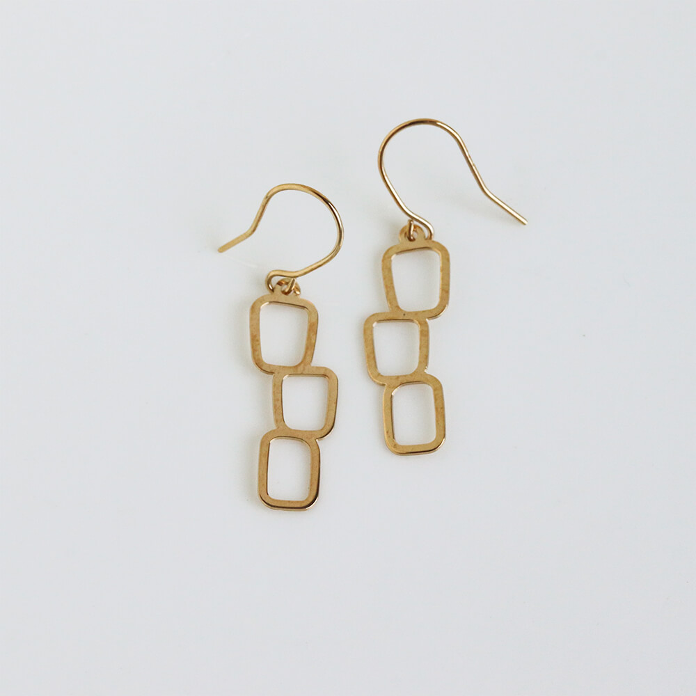 ゴールド フック ピアス | K10YG〈Web限定〉