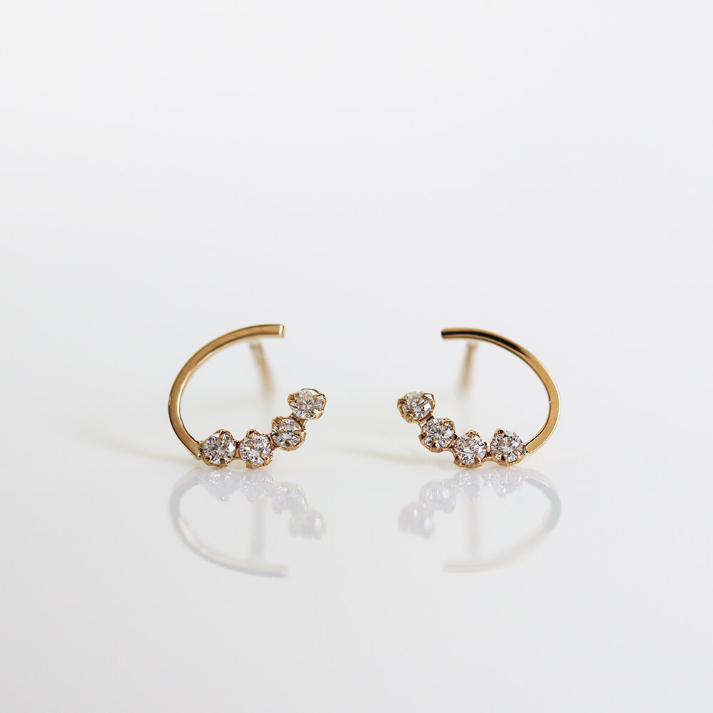 ダイヤモンド ピアス | K18〈Web限定〉