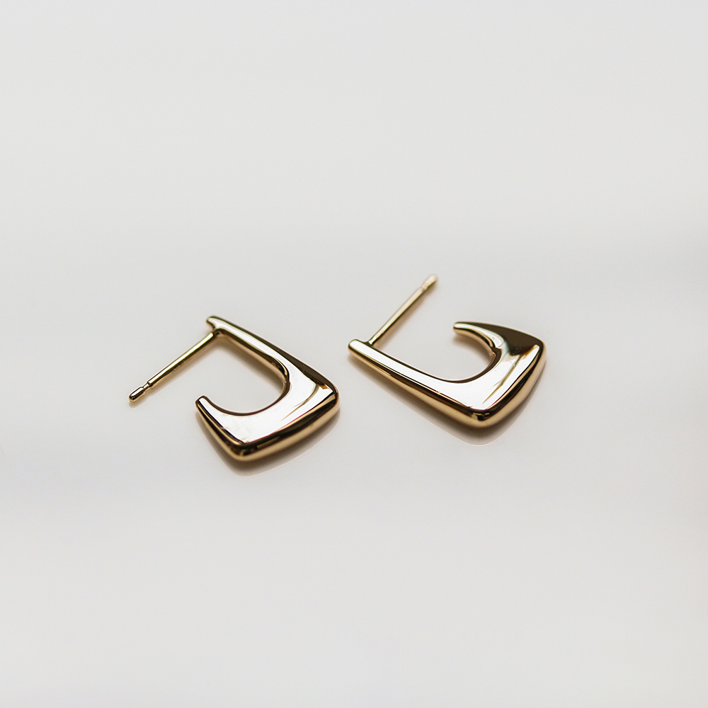 ゴールド ピアス | K10YG〈Web限定〉