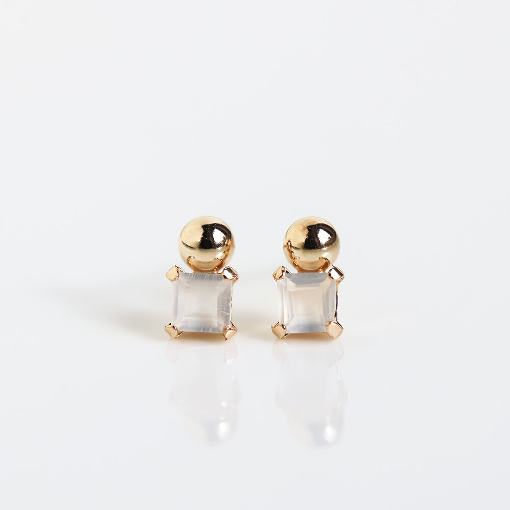 ムーンストーン ピアス | K10YG〈Web限定〉